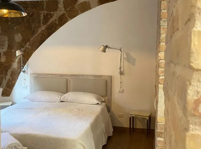 Bb 3* أورفييتو